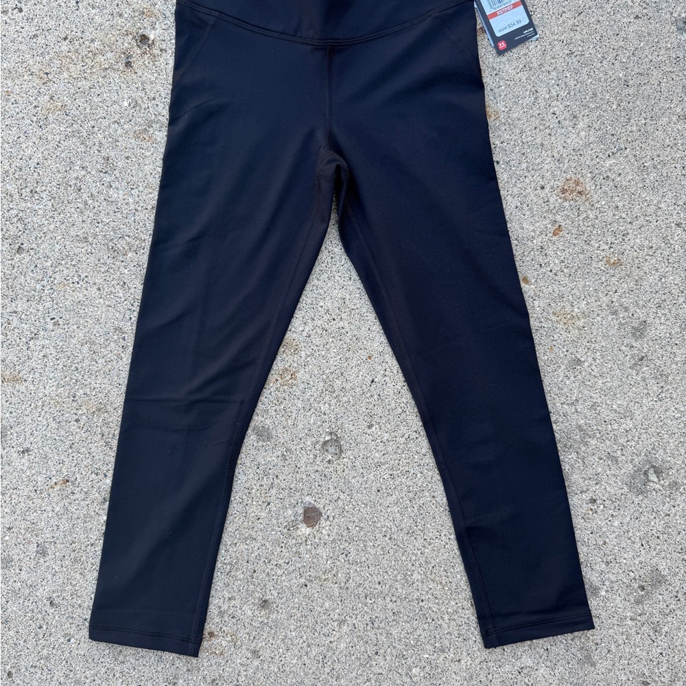 Under Armour Women’s Fitted Heatgear Crop Leggings 21”